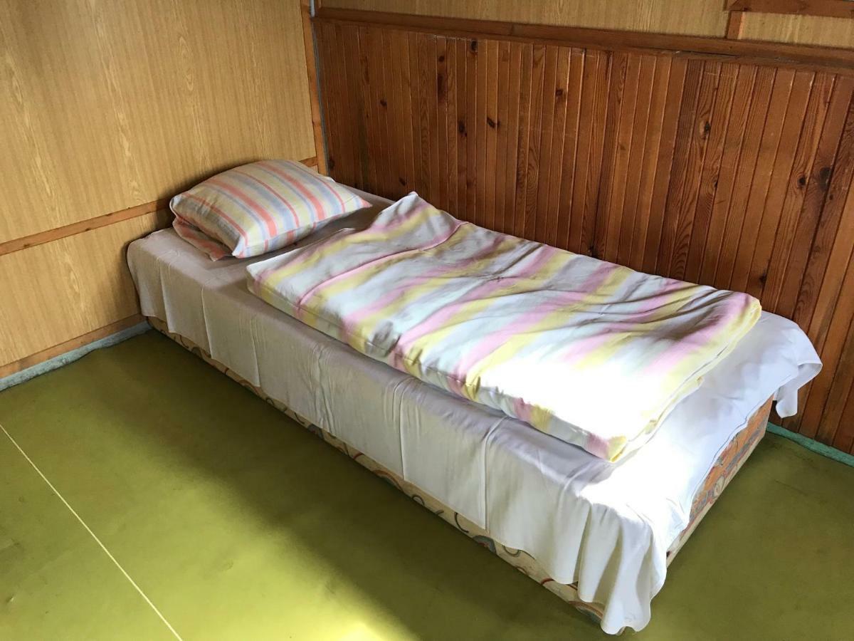 Retro Chaty U Plaze Lipno Hotel Cerna v Posumavi Bagian luar foto